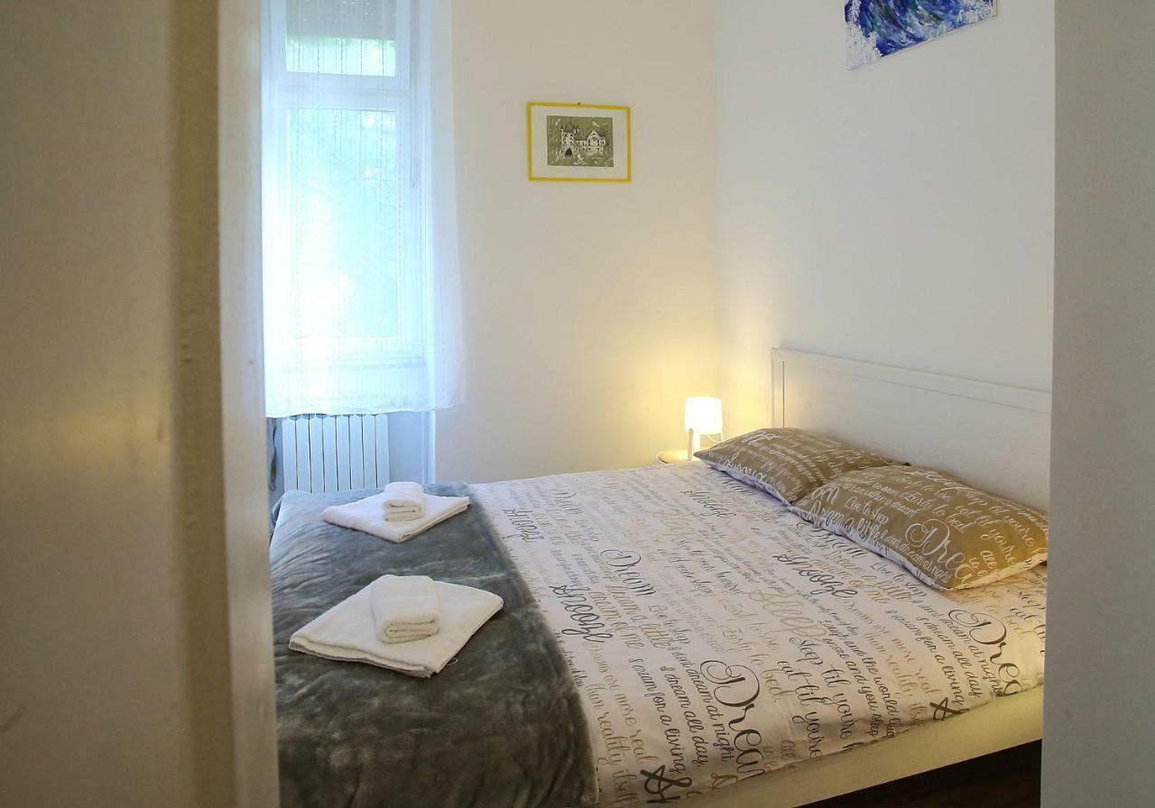 Palma Apartment Zagreb Buitenkant foto